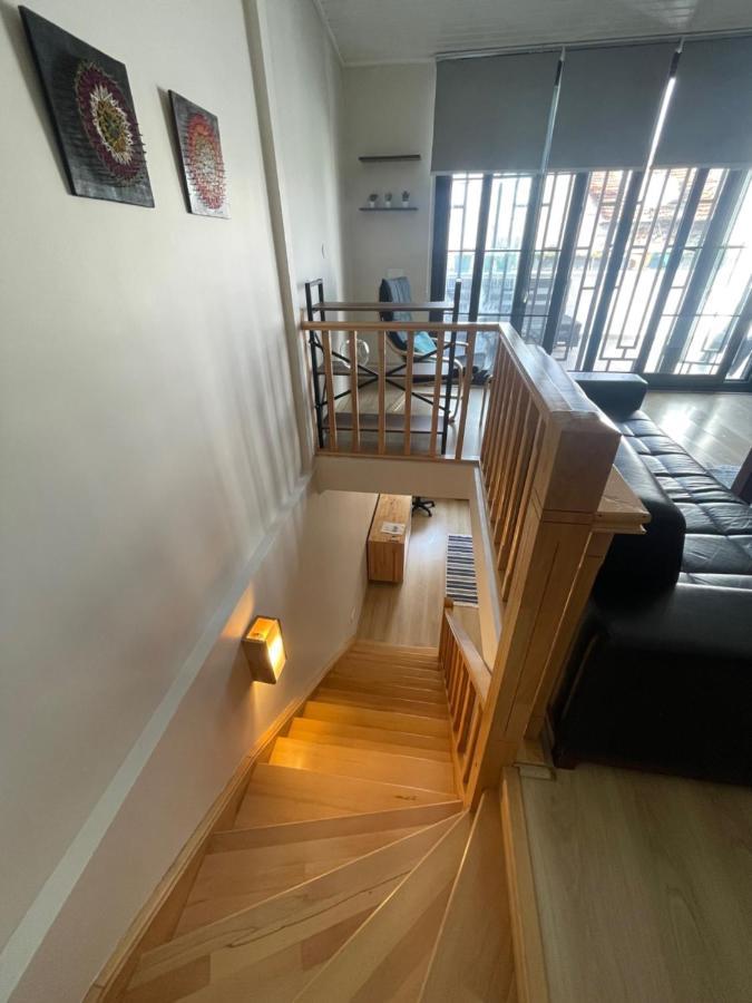 شقة Duplex With Terrace In Center,5Mn Walk To Istiklal اسطنبول المظهر الخارجي الصورة